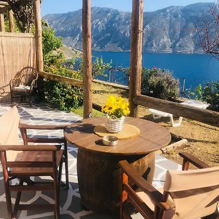 아파트 Niotis Skaliá